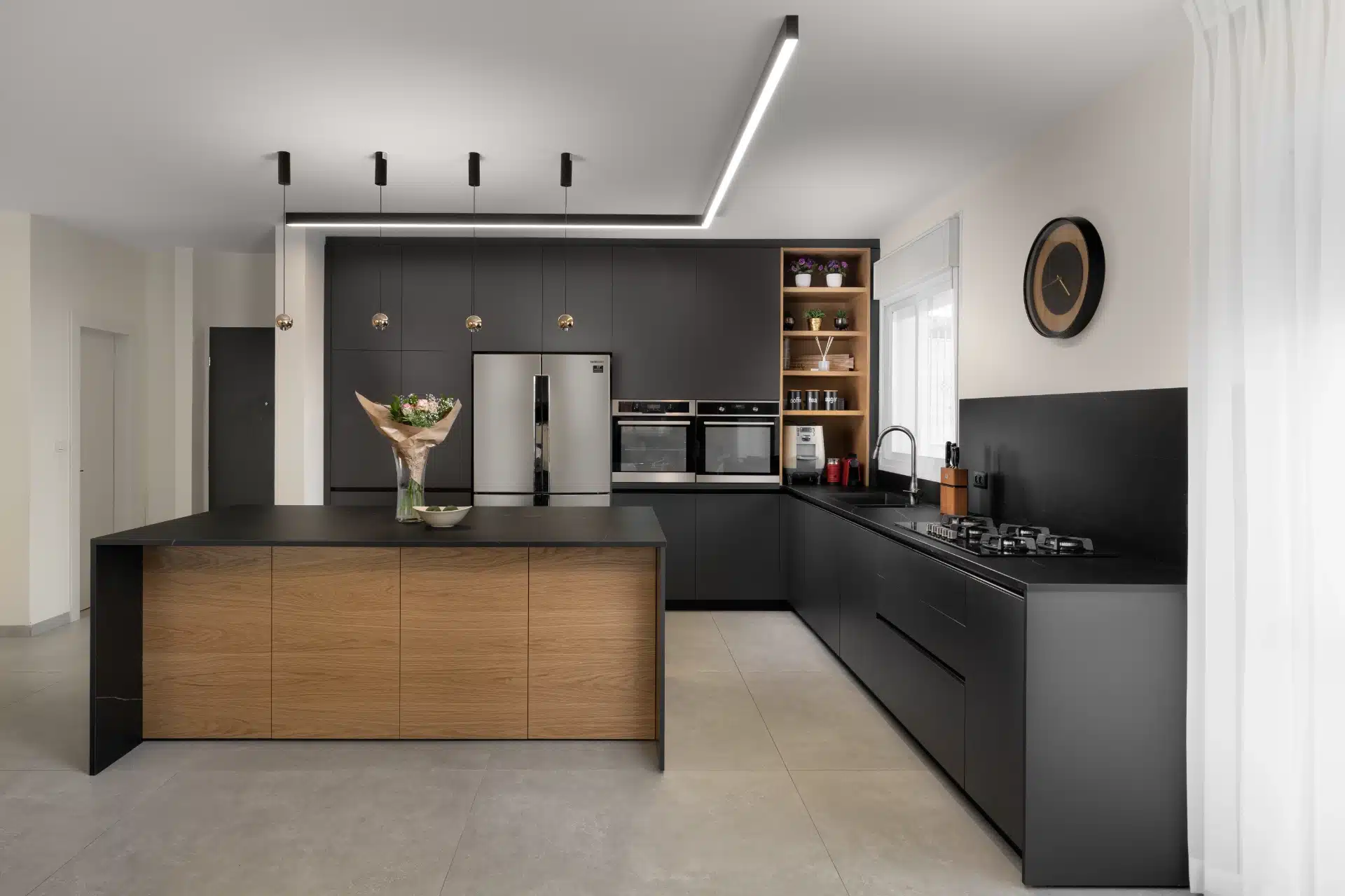 שיש שחור למטבח